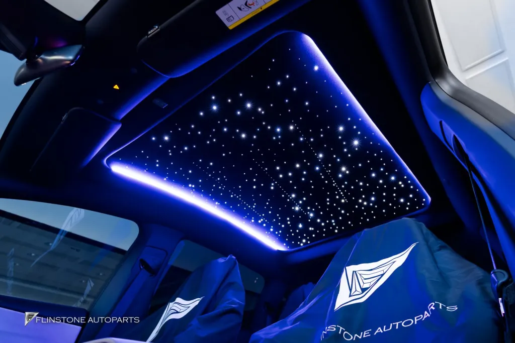 Tesla Juniper ม่านไฟฟ้าหลังคาดาว