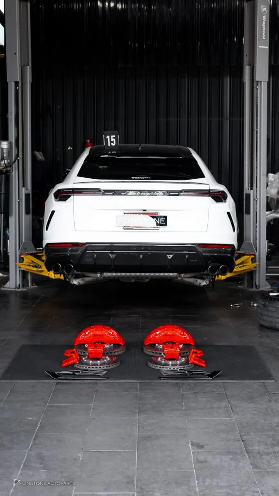 Lamborghini Urus ทำสีเบรค ช่องลม
