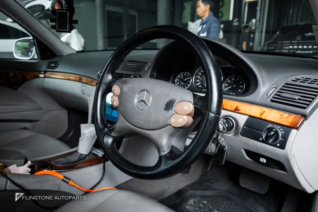 Mercedes Benz W211 方向盘按键