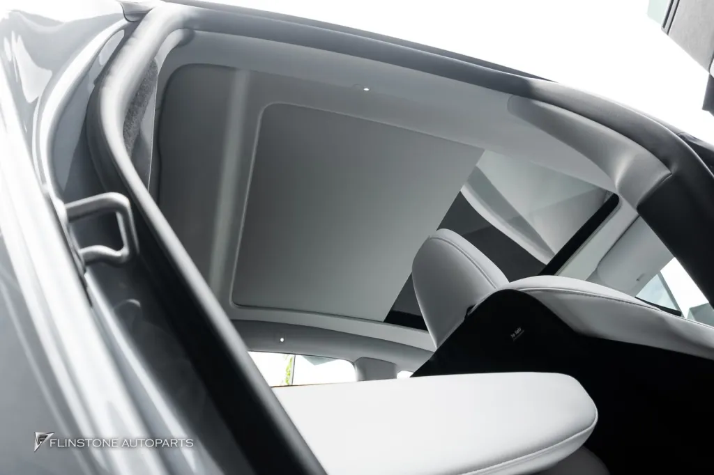 Tesla Juniper ม่านไฟฟ้า