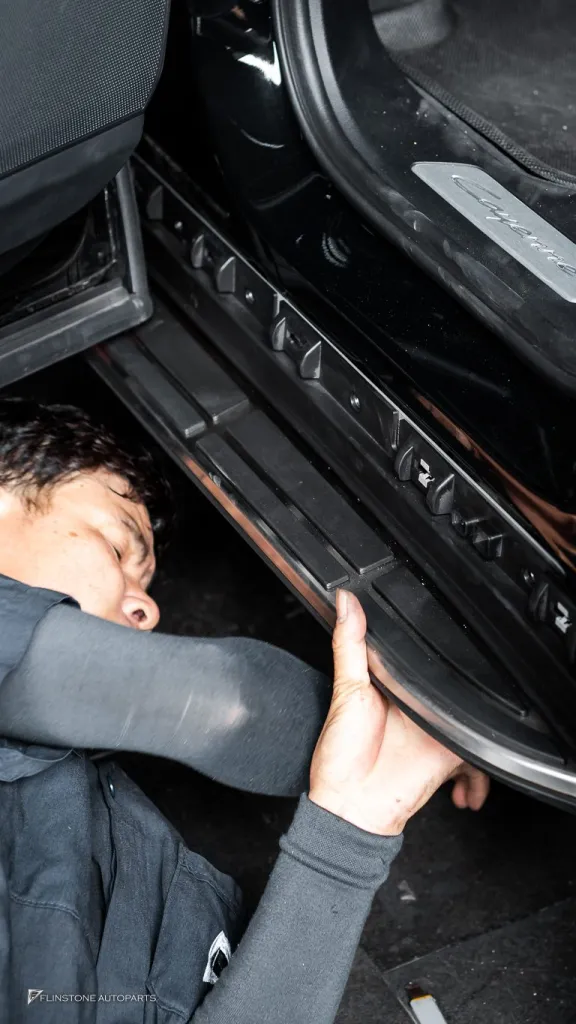 Porsche Cayenne บันได