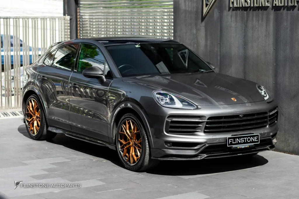 Porsche Cayenne Full Carbon Body Parts Takd