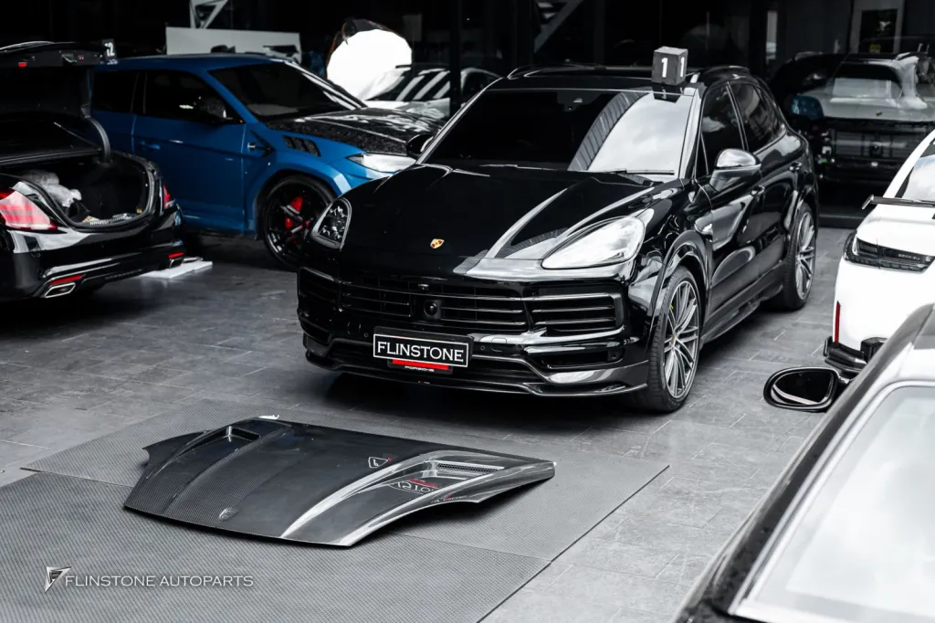 Porsche Cayenne ฝากระโปรงคาร์บอน ทรง Techart