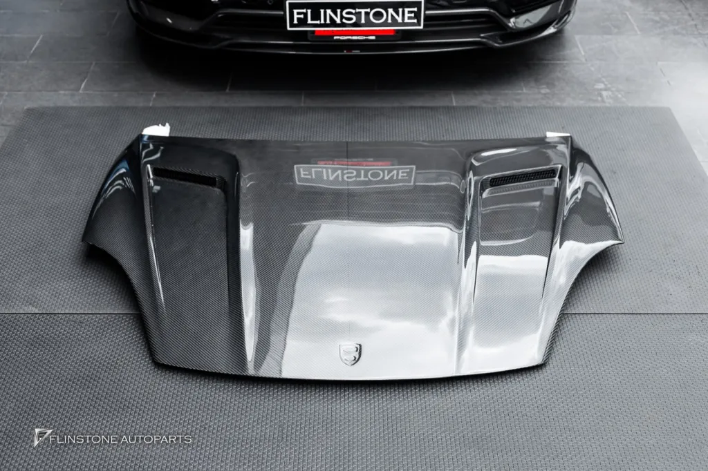 Porsche Cayenne ฝากระโปรงคาร์บอน ทรง Techart
