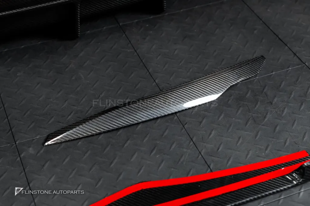 ชุดพาร์ทคาร์บอน Karbel Audi RS5