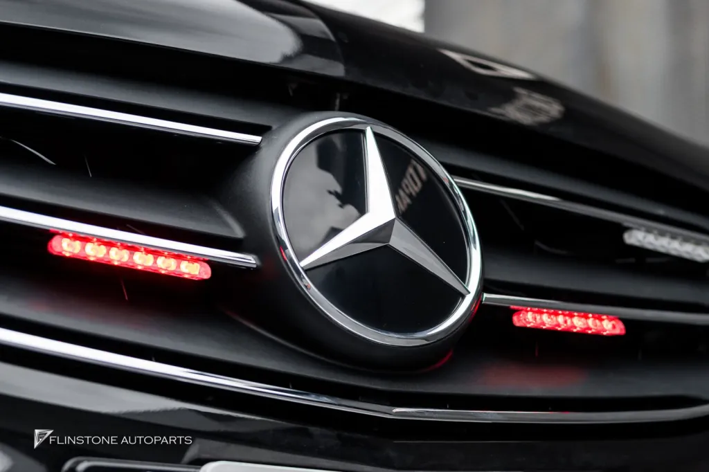 Mercedes Benz Vito กระจัง ฝาล้อ