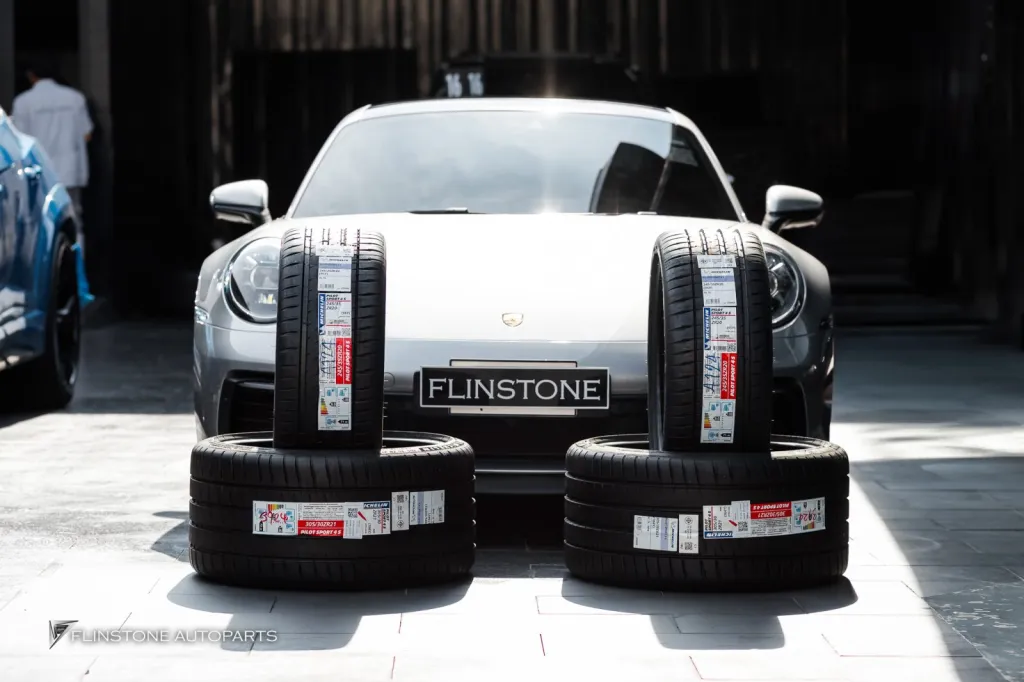 Porsche 992 ยาง