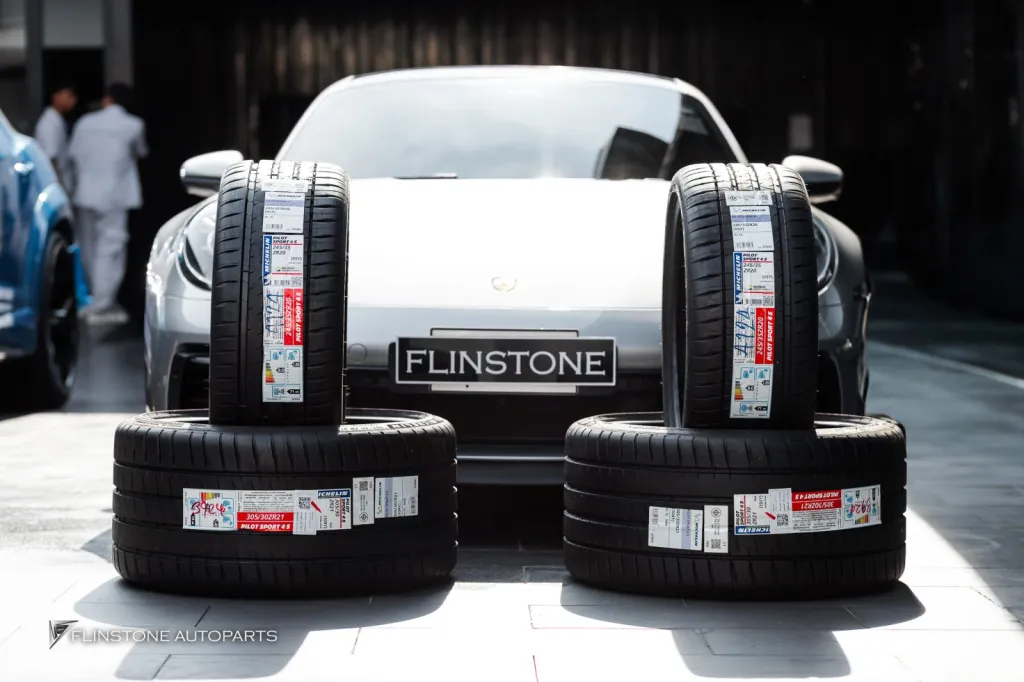 Porsche 992 ยาง