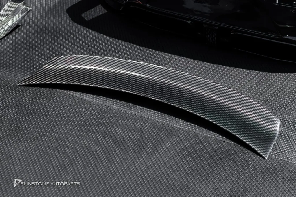Porsche Taycan พาร์ทคาร์บอนรอบคัน
