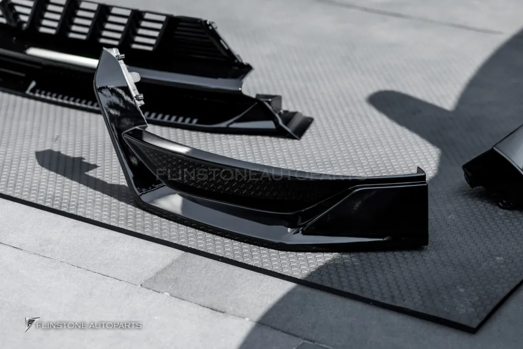 Tesla JUNIPER  ชุดพาร์ทดำเงา Yofer Design