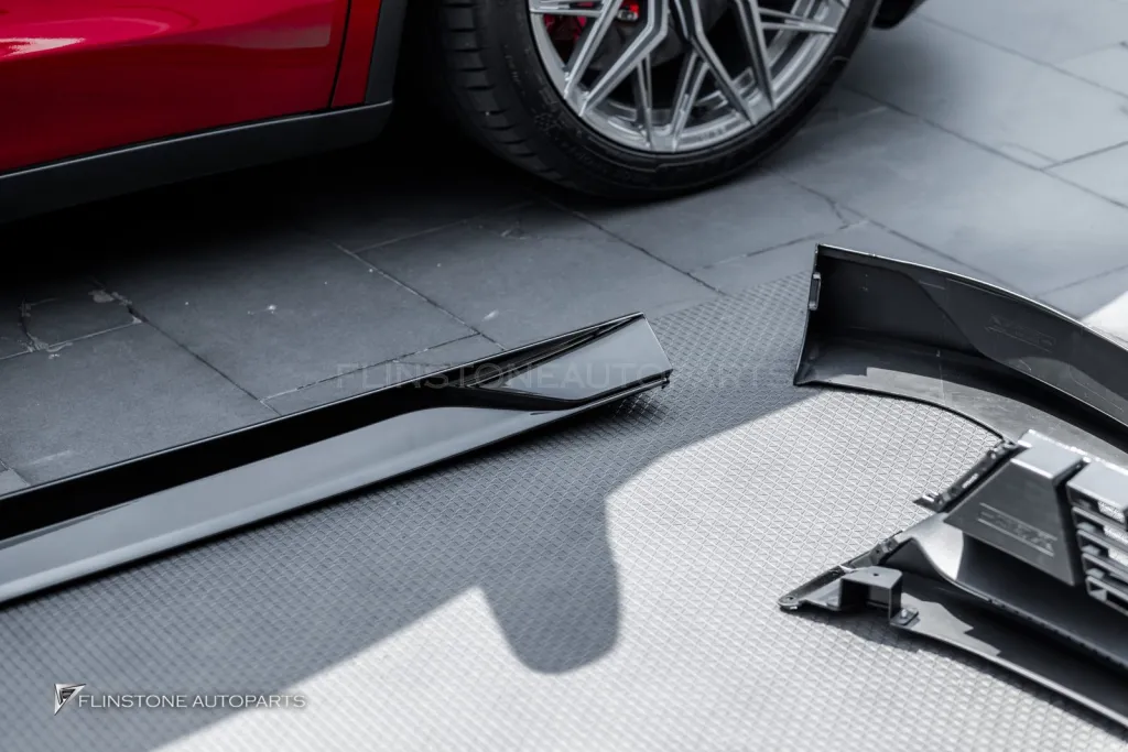 Tesla JUNIPER  ชุดพาร์ทดำเงา Yofer Design