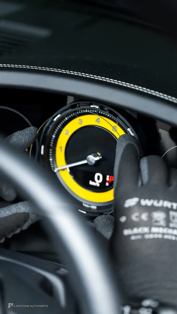 Porsche 992 Targa4s Belt Stop Watch