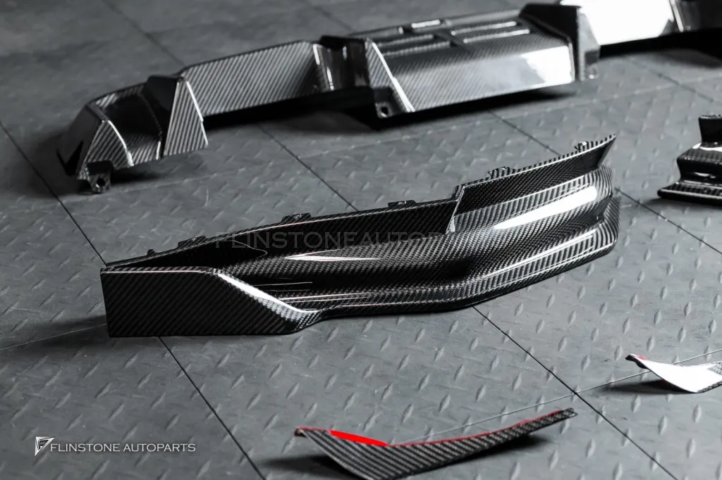 ชุดพาร์ทคาร์บอน Karbel BMW M3 G80