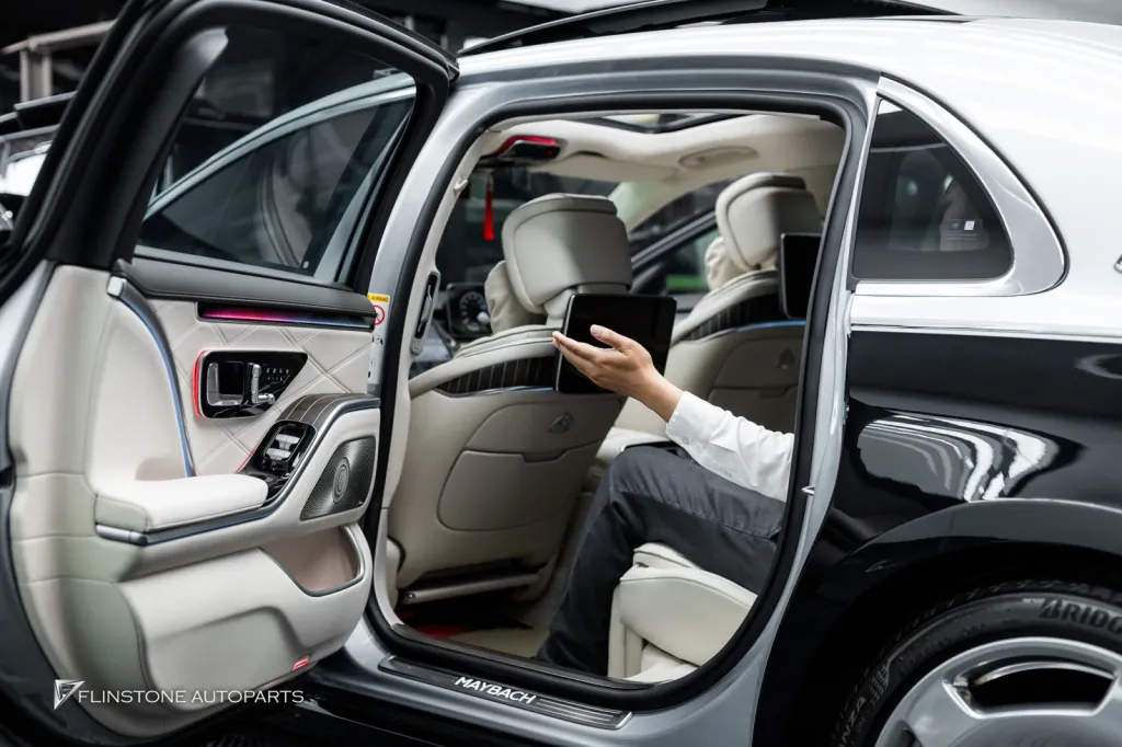 Mercedes Benz Sclass ประตูโบก