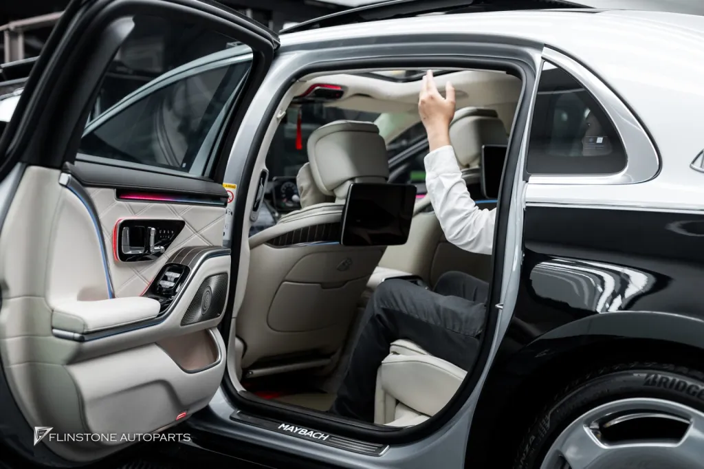 Mercedes Benz Sclass ประตูโบก