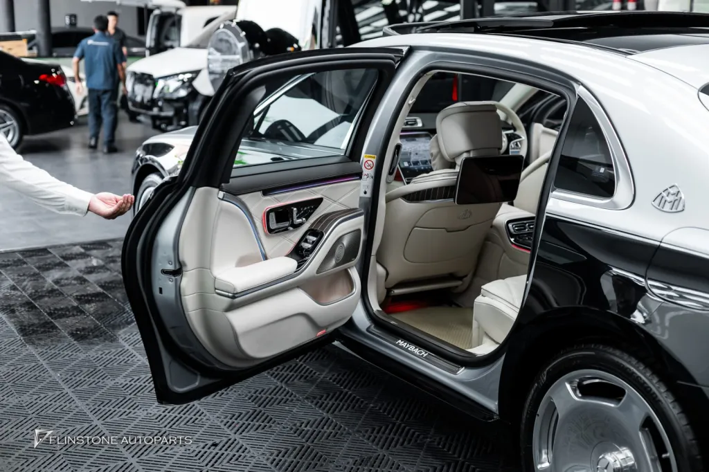 Mercedes Benz Sclass ประตูโบก