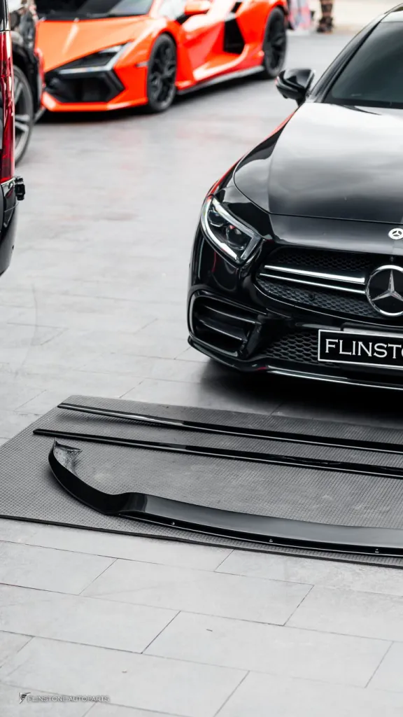 Mercedes Benz Cls ลิ้น สเกิร์ตดำเงา