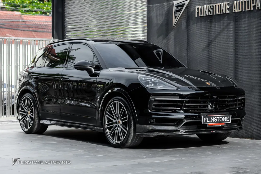 Porsche Cayenne ฝากระโปรงคาร์บอน ทรง Techart