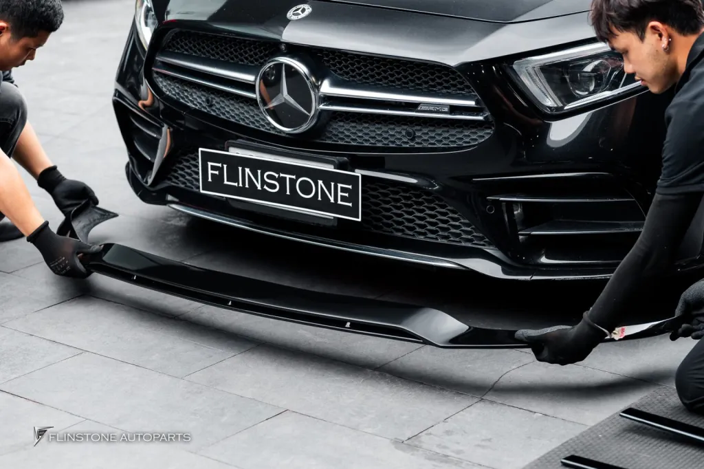 Mercedes Benz Cls ลิ้น สเกิร์ตดำเงา