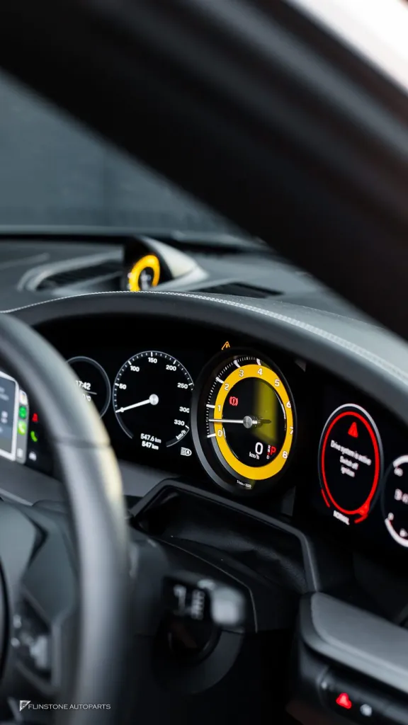 Porsche 992 Targa4s Belt Stop Watch