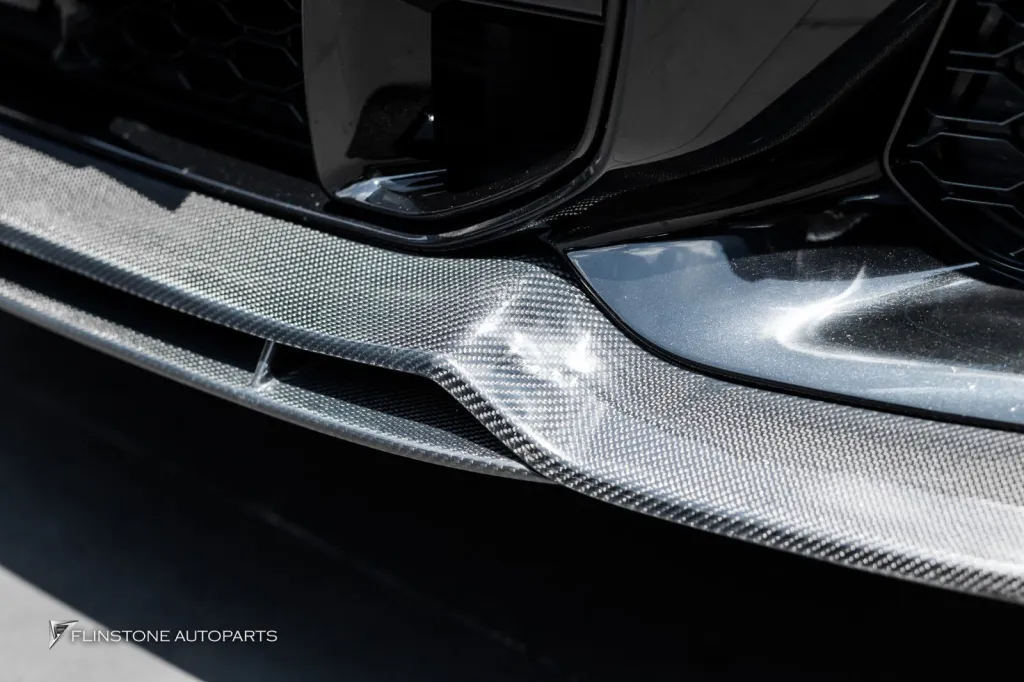 BMW X6 คาร์บอน โลโก้ดำ