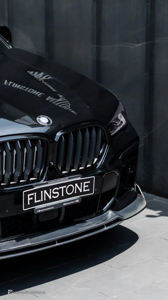 BMW X6 คาร์บอน โลโก้ดำ