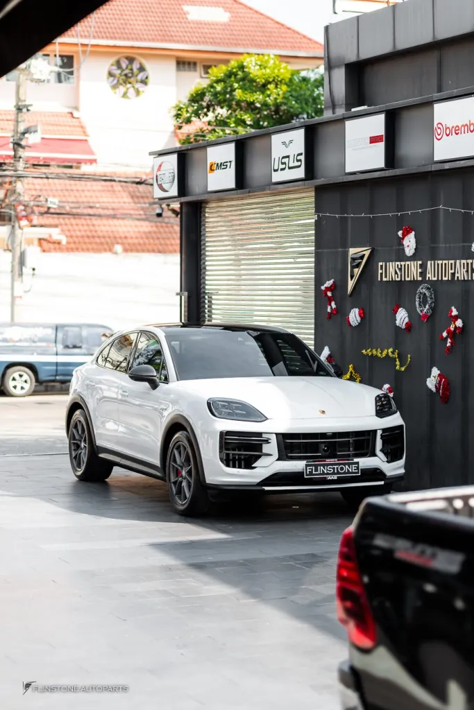 Porsche Cayenne 碳纤维前通风口