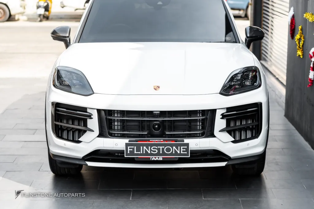 Porsche Cayenne 碳纤维前通风口