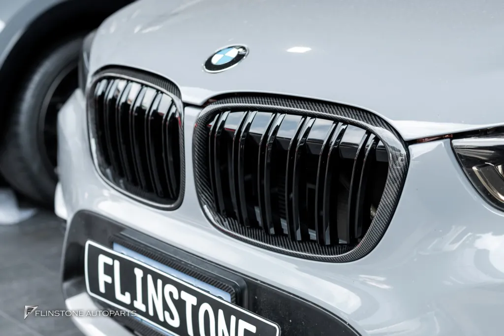 BMW X1 กระจัง
