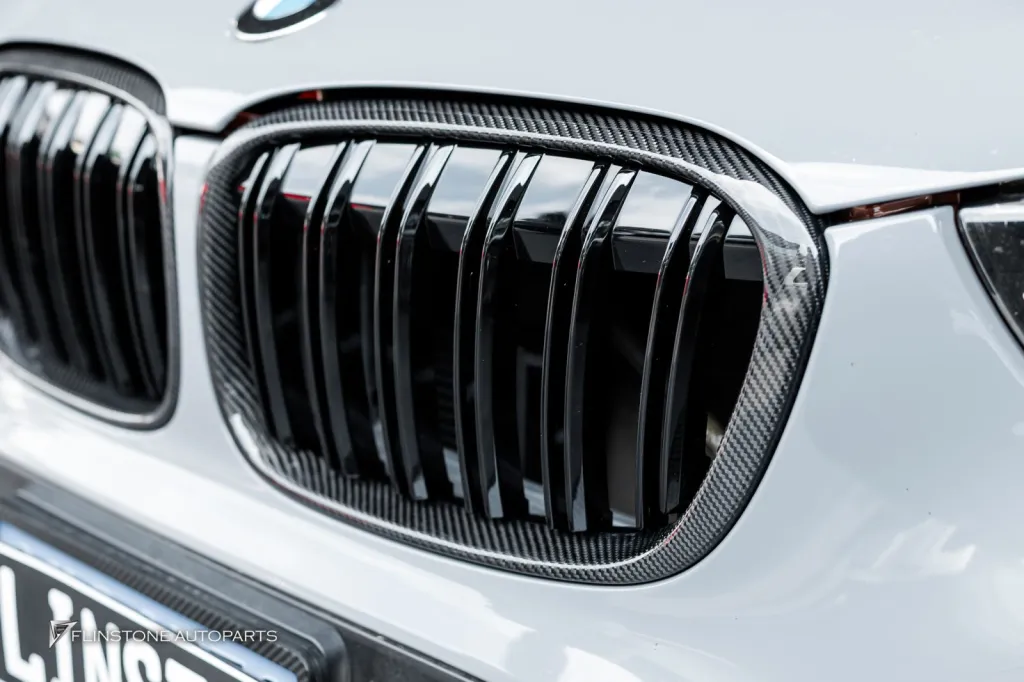 BMW X1 กระจัง