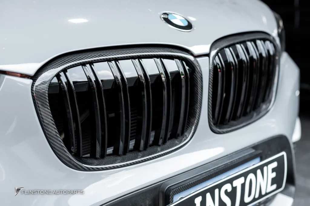 BMW X1 กระจัง