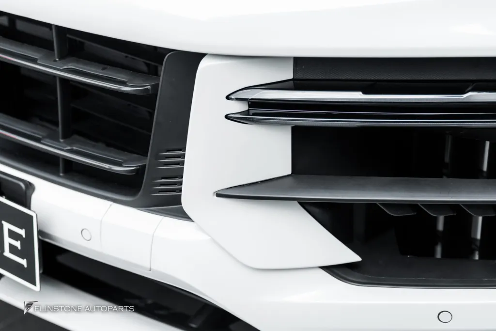 Porsche Cayenne 碳纤维前通风口