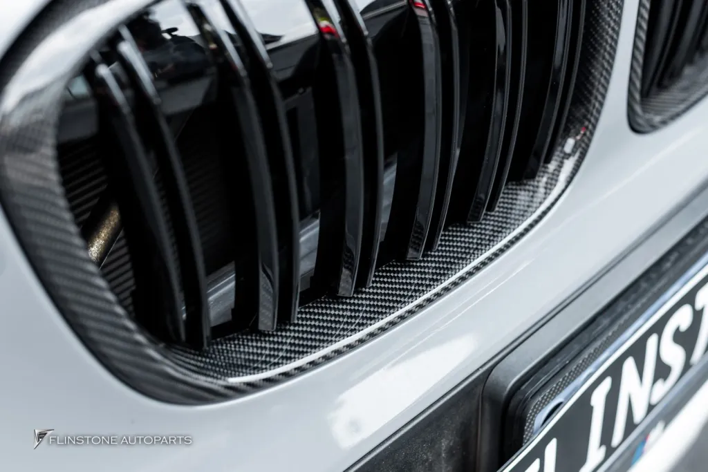 BMW X1 กระจัง
