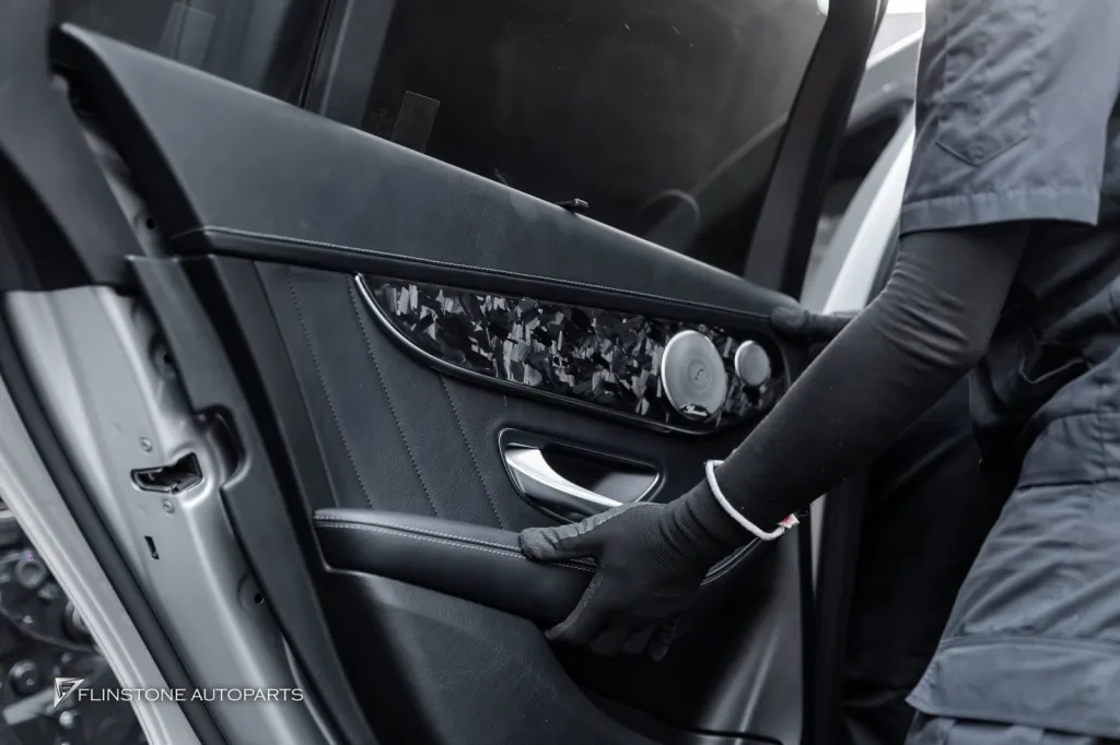 Mercedes Benz W205 锻造碳纤维内饰