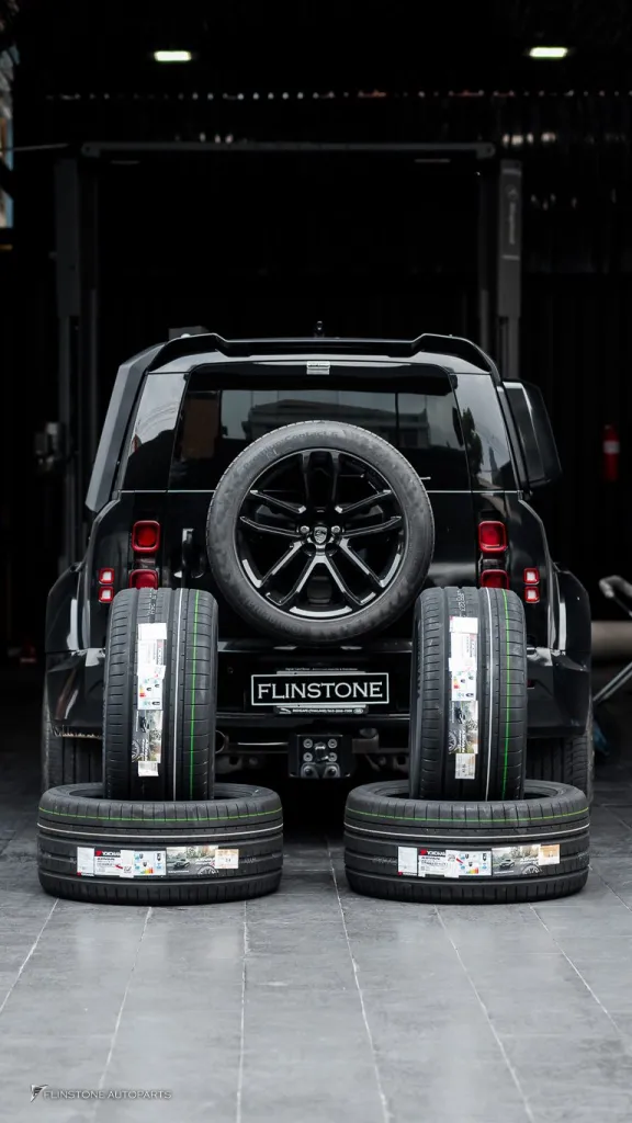 Range Rover ยาง Yokohama Advansport