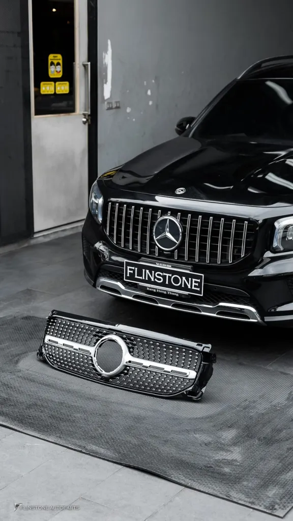 Mercedes Benz GLB กระจัง
