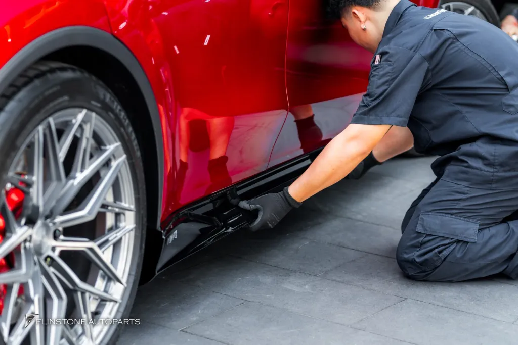 Tesla JUNIPER  ชุดพาร์ทดำเงา Yofer Design