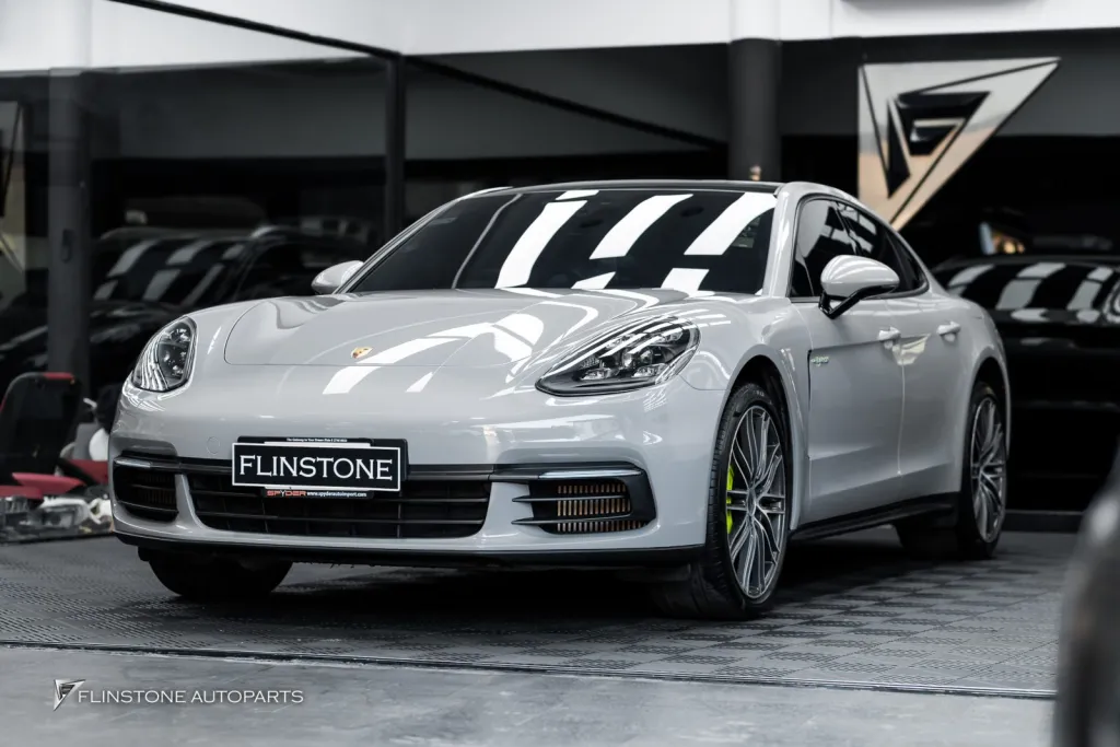 Porsche Panamera Keyless