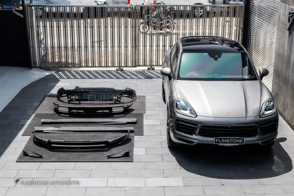 Porsche Cayenne Full Carbon Body Parts Takd