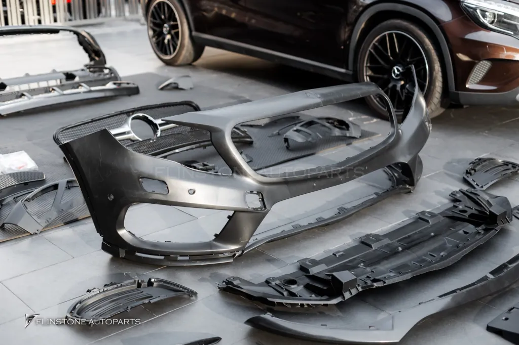 Mercedes Benz Gla ชุดพาร์ทรอบคัน