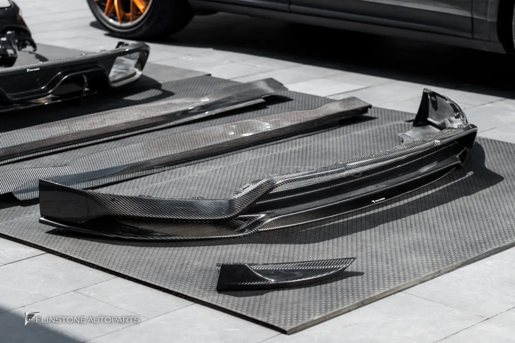 Porsche Cayenne Full Carbon Body Parts Takd
