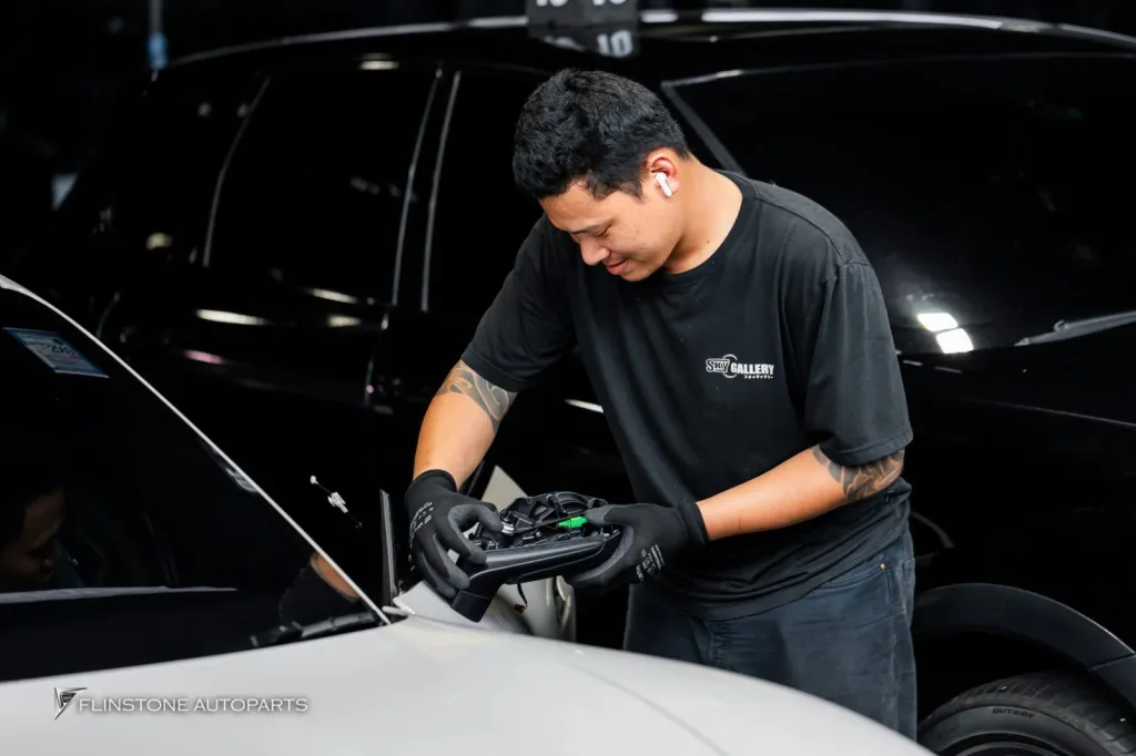 Porsche Taycan 4 กระจกมองข้างพับได้