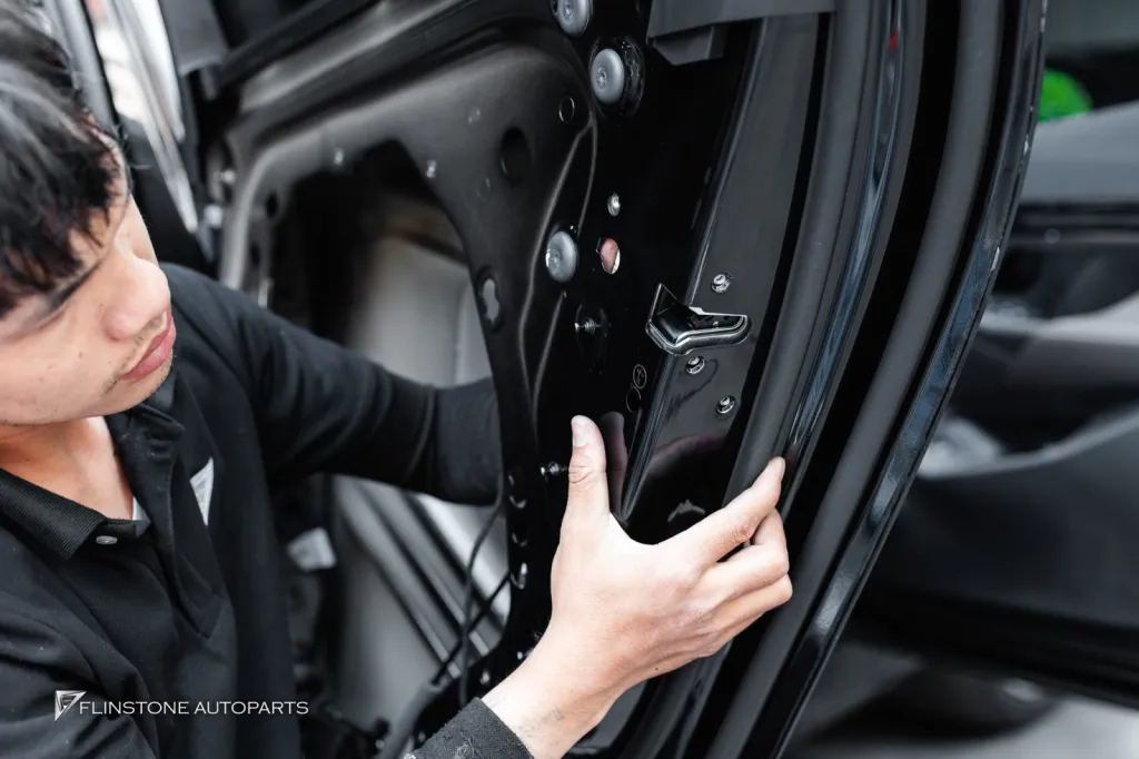 BMW i5 G60 Soft-Close Doors