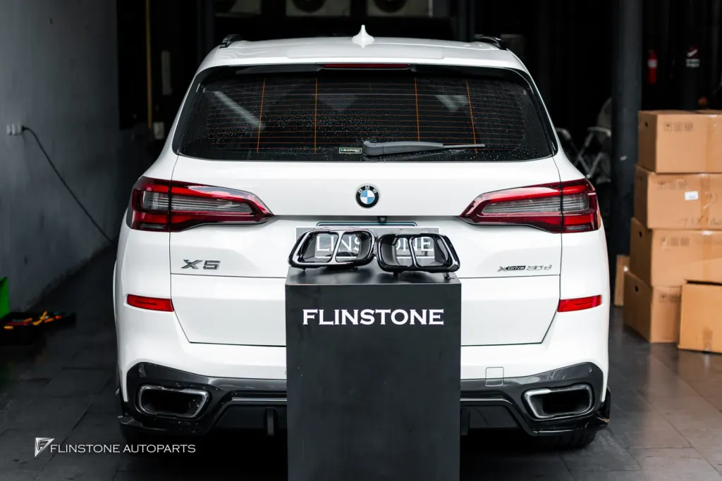 BMW X5 ปลายท่อ ดำเงา