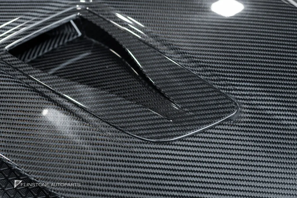 Porsche 718 ฝากระโปรงคาร์บอน