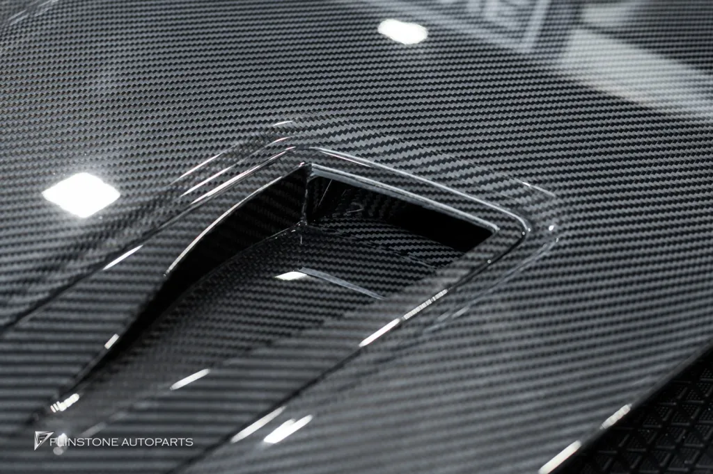 Porsche 718 ฝากระโปรงคาร์บอน