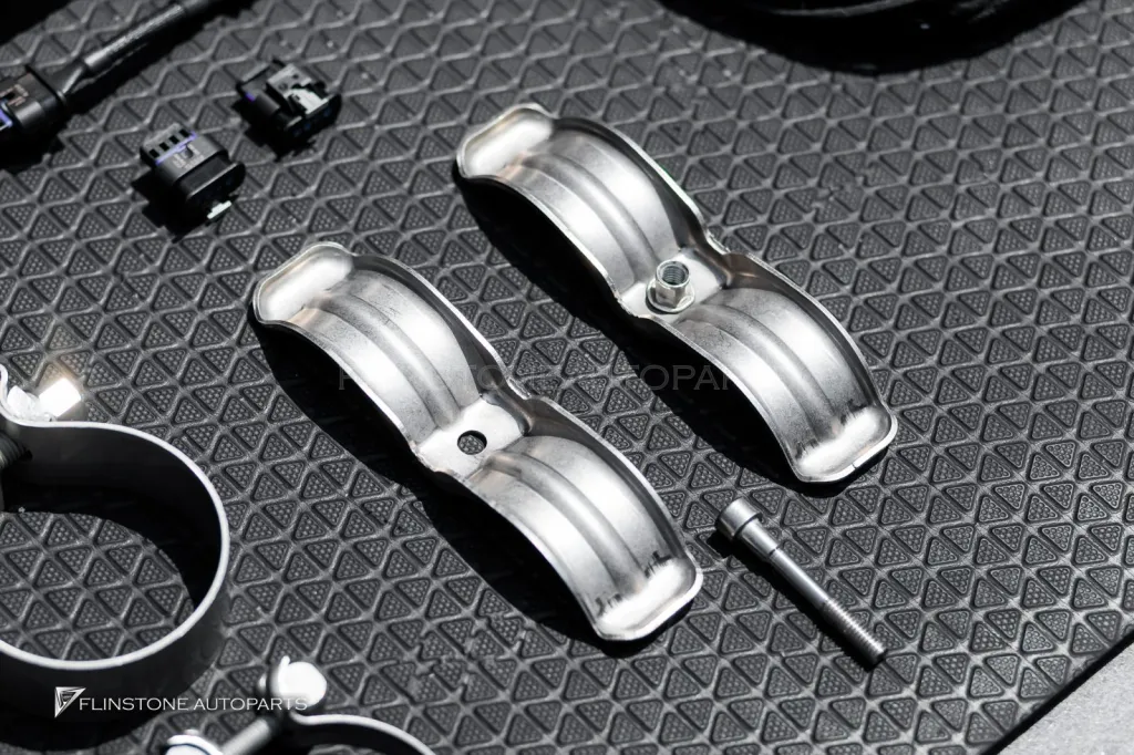 Porsche Cayenne S ท่อ Akrapovic