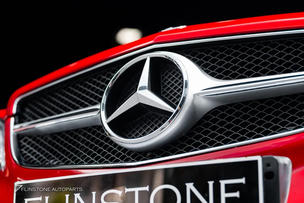 Mercedes Benz C207 Grille