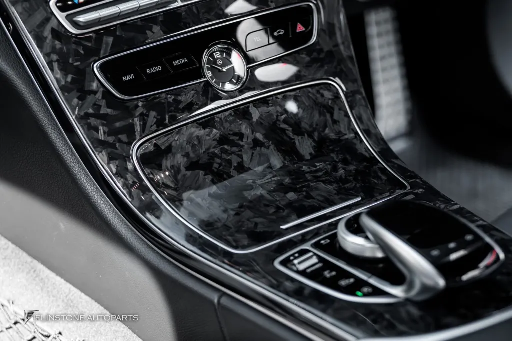 Mercedes Benz W205 锻造碳纤维内饰