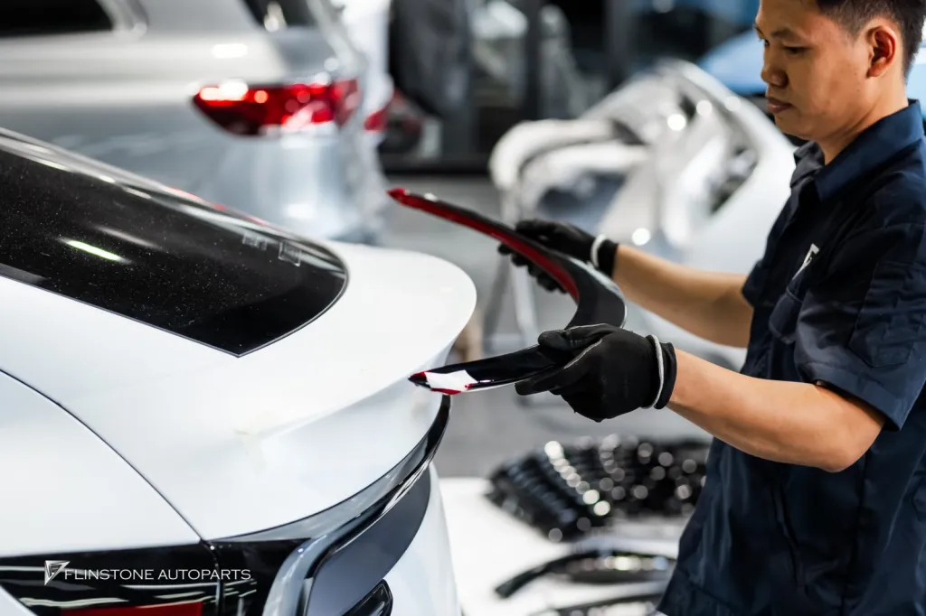 Tesla Juniper ชุดเบรค สปอยเลอร์